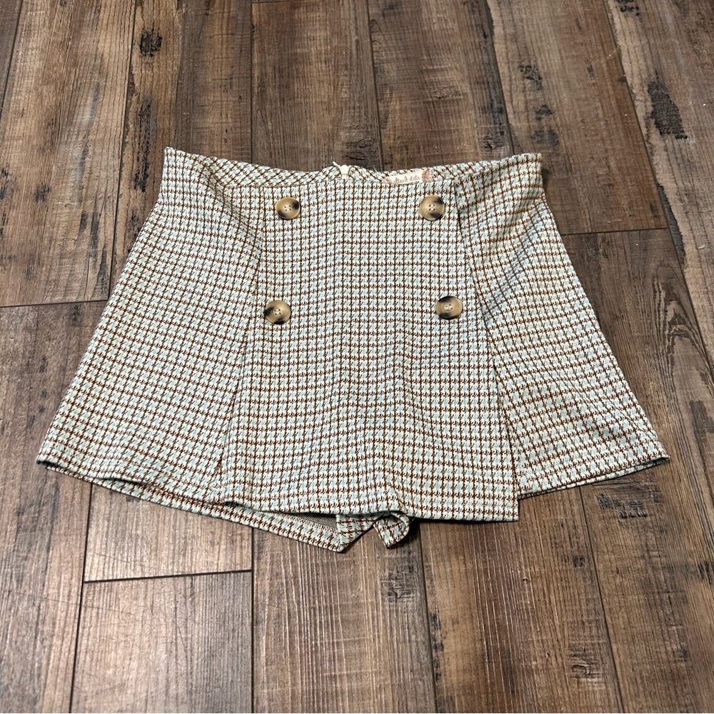 Altar'd State Checkered Pattern Women's Skort With Button Accents Size Medium M‎